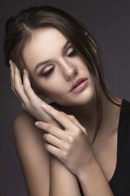 Portrai; femme; model; girl; make up; fashion; beauty; skin; retouch Ingrida фото превью