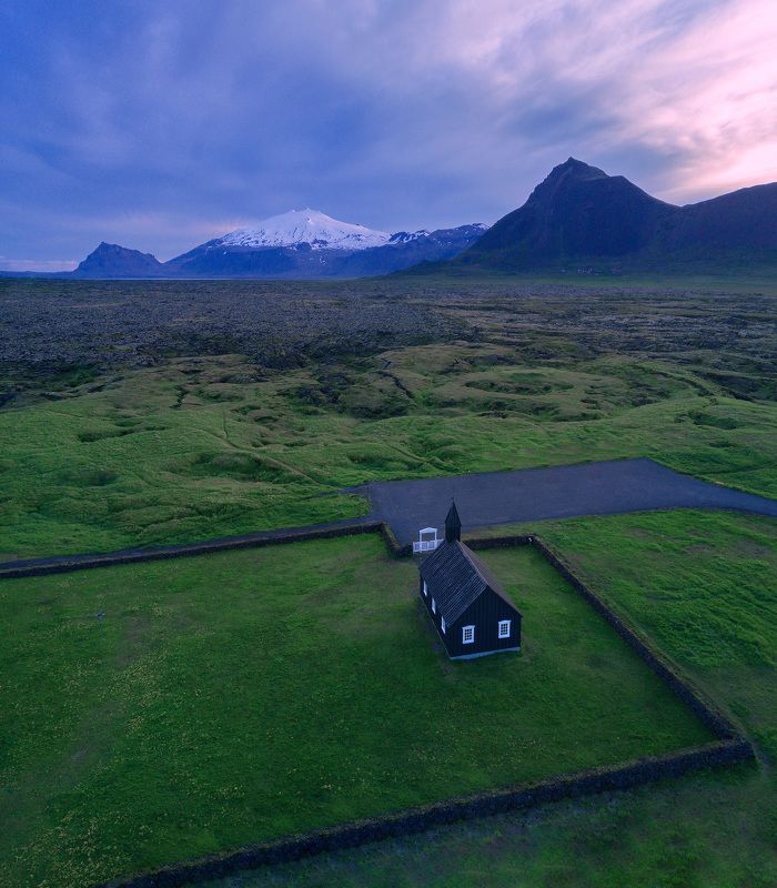 Черная церковь, Исландия фото превью