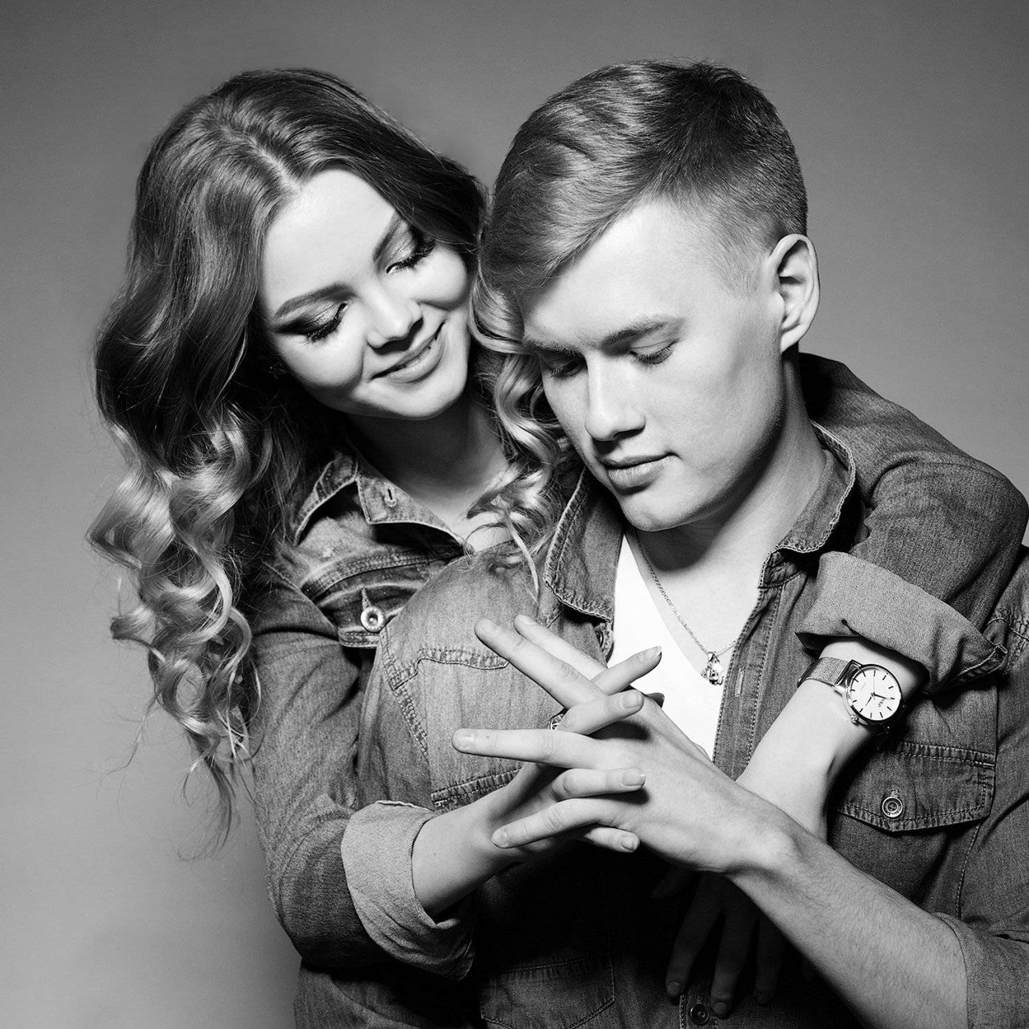 любовь, пара, красивые, ребята, взгляд, любимая, девушка, парень, двое, чб, черно-белое, Дарья Комарова