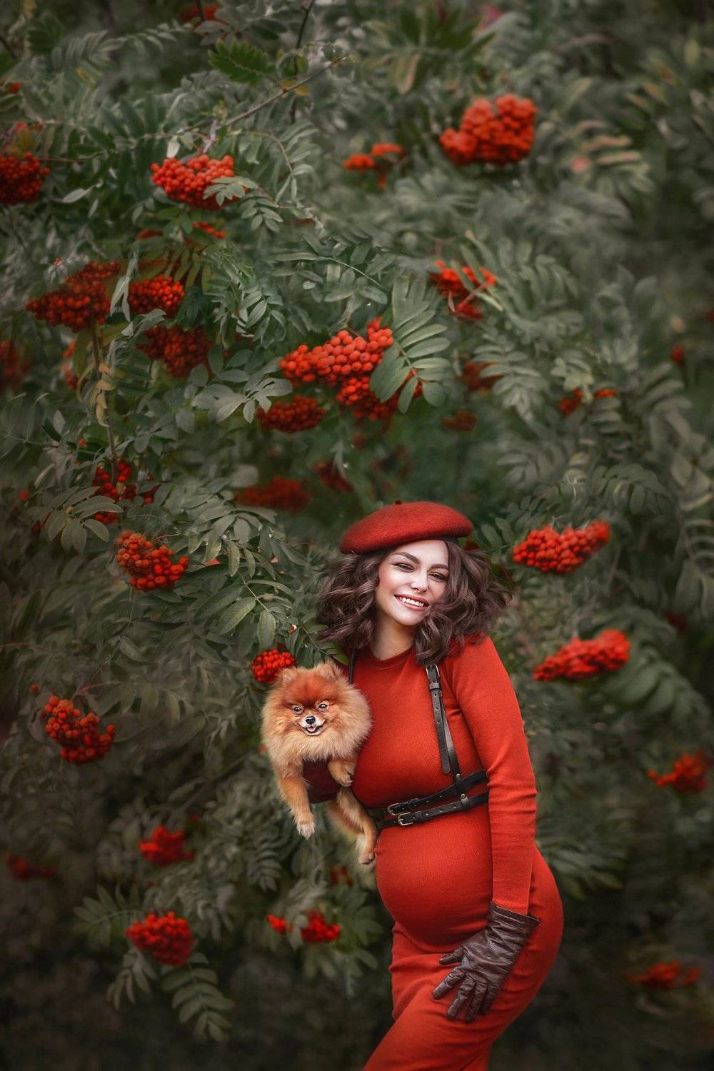  autumn, October, Rowan, pregnancy, waiting, smile, laugh, beauty, dog, beret, portrait, joy, red, pregnant, woman, beautiful girl, curls, Ilona Baimova