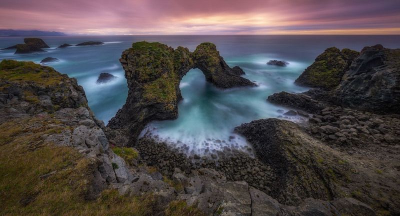 исландия, iceland, океан, море, скалы, gatklettur, Каменная арка Гатклеттур (Gatklettur). фото превью