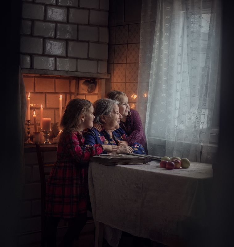 бабушка, правнучки, история поколений, семейный альбом Моя любимая бабушка и мои доченьки фото превью