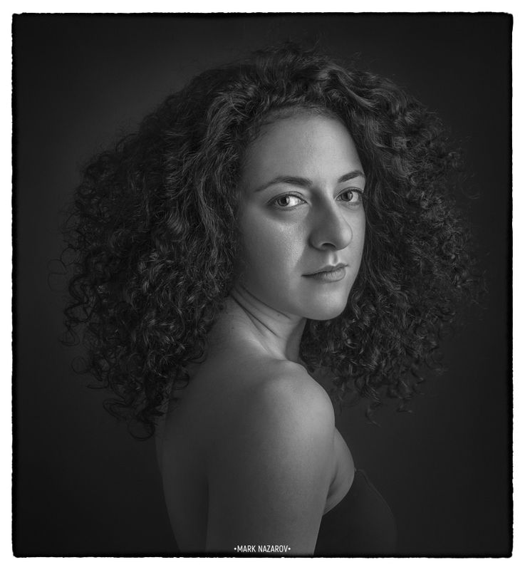портрет, портретист, художник, черное-белое, ч-б, черно-белая фотография, марк назаров, актер, театр, кино, звезды, фотосессии, фотопроекты Портрет Элины фото превью