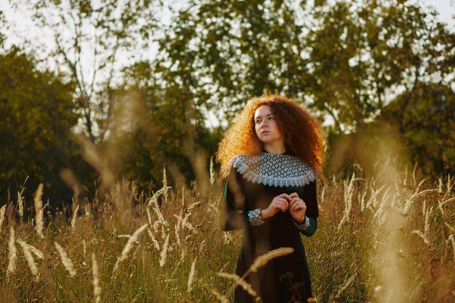 портрет рыжая веснушки девушка небо солнце, Marie Dashkova