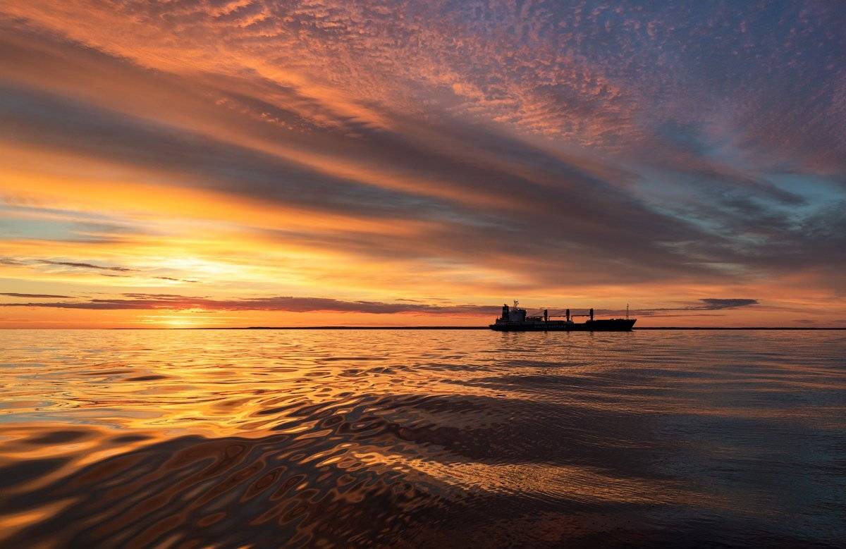 Закат. Финский залив., Юрий Чернов