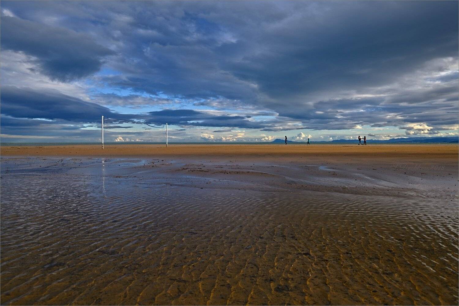 небо, море, пляж, вода, облака, люди, закат, Sergey Drobkov