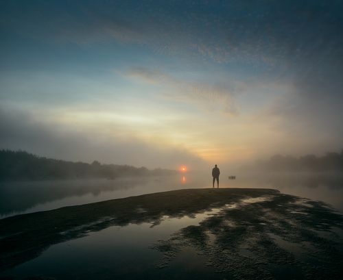 / Утро на реке... /