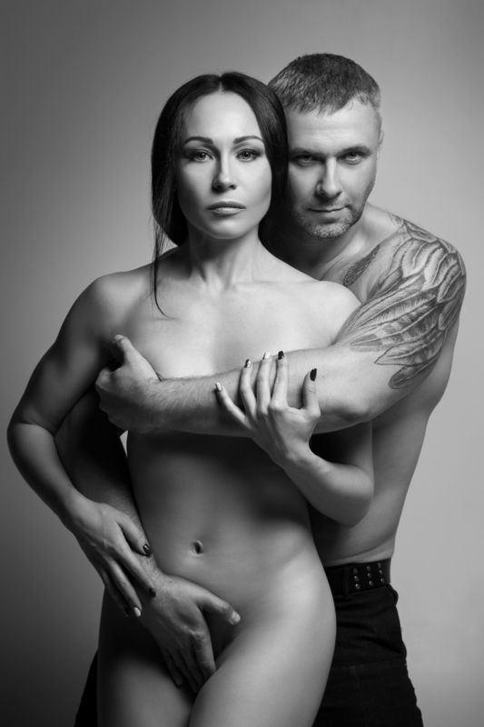 фото , ч/б , студия , портрет , двое , ню , мужчина , девушка *** фото превью