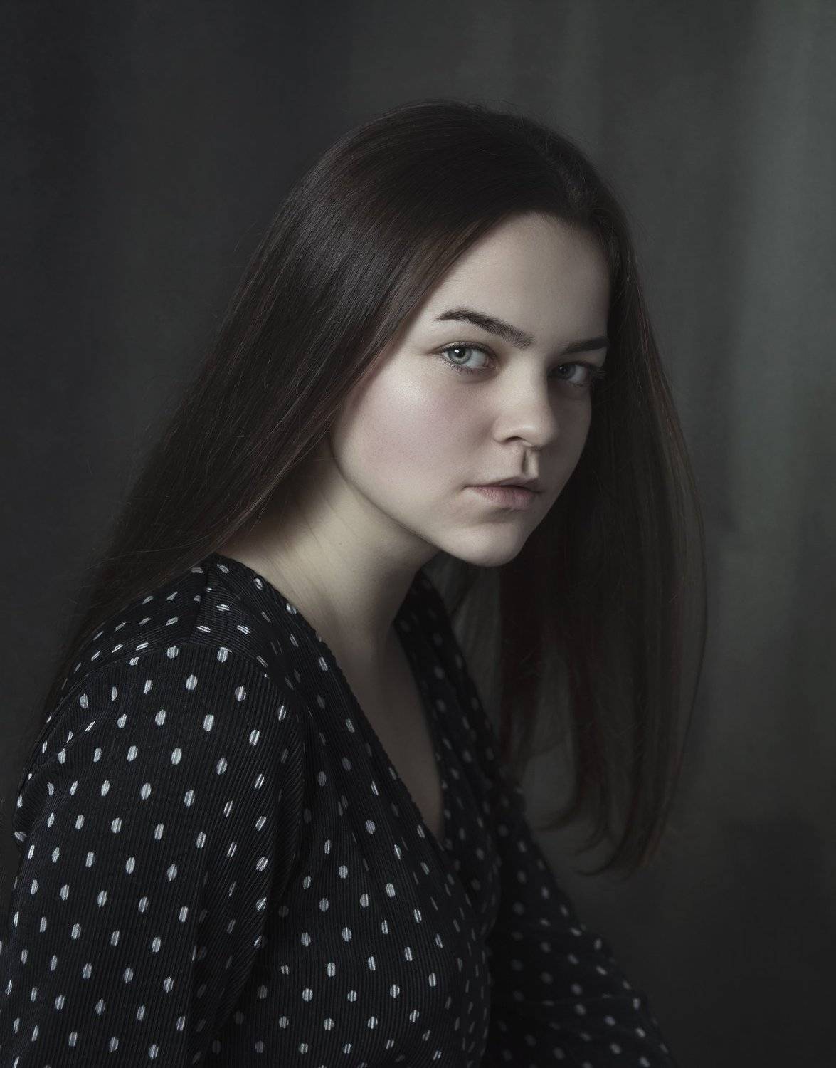 портрет , взгляд ,красивая девушка , цвет ,волосы , красивые губы ,нежность , нежность ,portrait, Natalia Kholodova