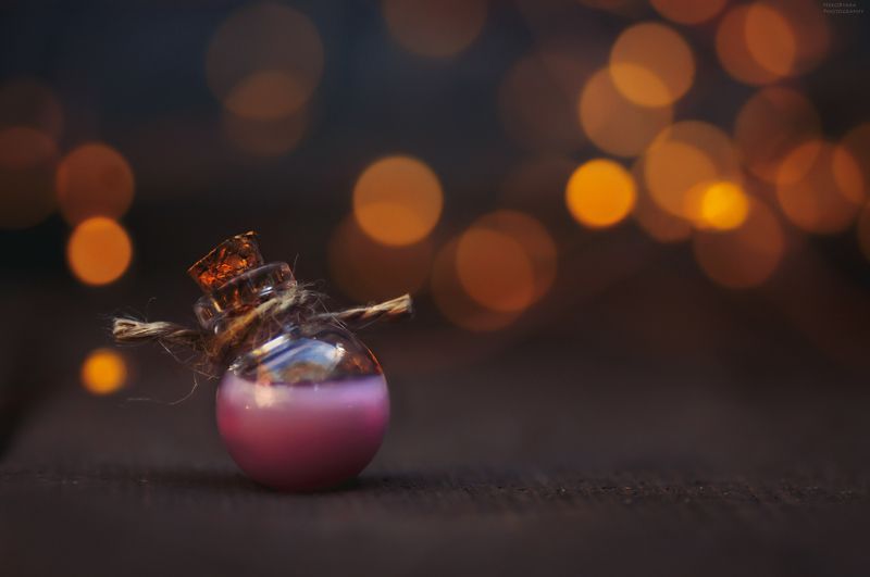 макро, бутылочки, натюрморт, боке, macro, bottles, still life, bokeh, бутылочки с магией фото превью