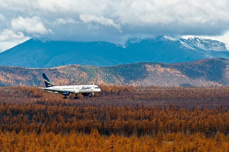 магадан, аэропорт, сокол, боинг, якутия, посадка, взлет, воздушное судно, колыма, осень *** фото превью