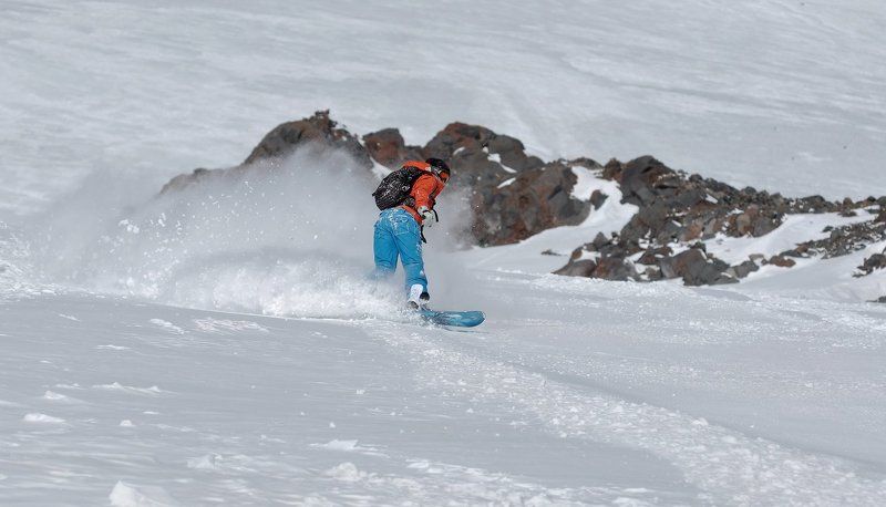 На склонах Эльбруса фото превью