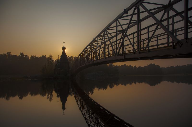 церковь, утро, туман, река, вода, небо, осень, мост *** фото превью