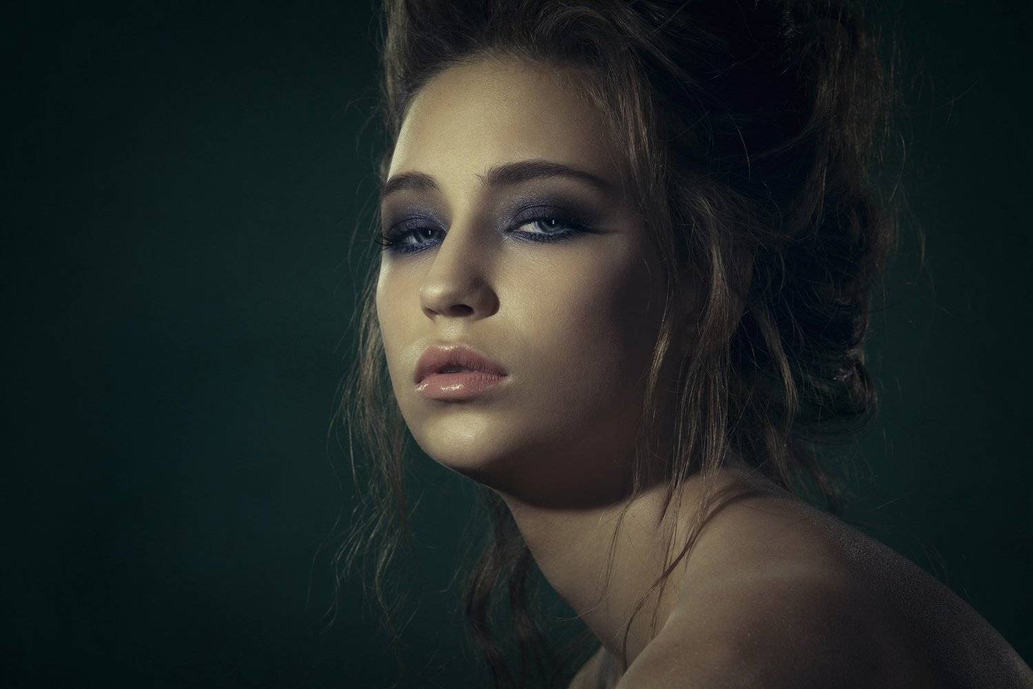 желеный, фон, девушка, макияж, смокиайс, Сотников Иван