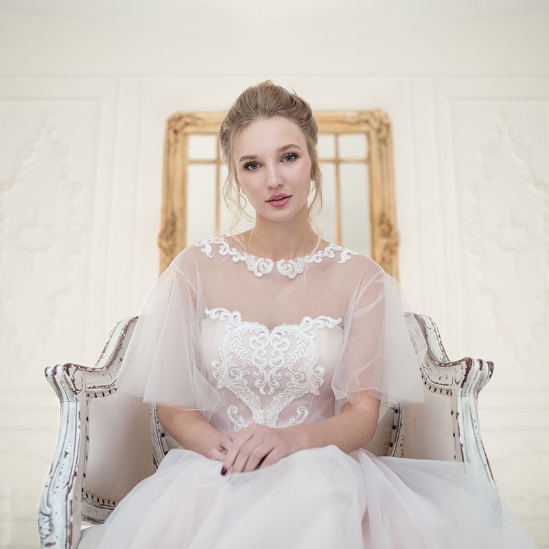 девушка, невеста, окно, зал, bride, милая, cute Sofiphoto preview