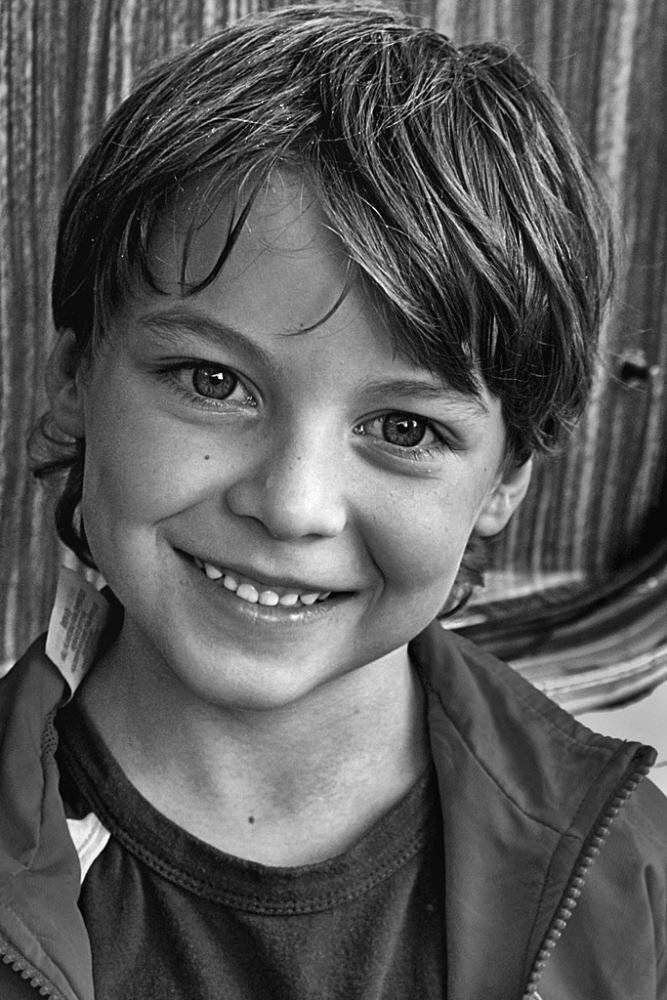 портрет, мальчишка, глаза, взгляд, чб, апатиты, Николай Смоляк