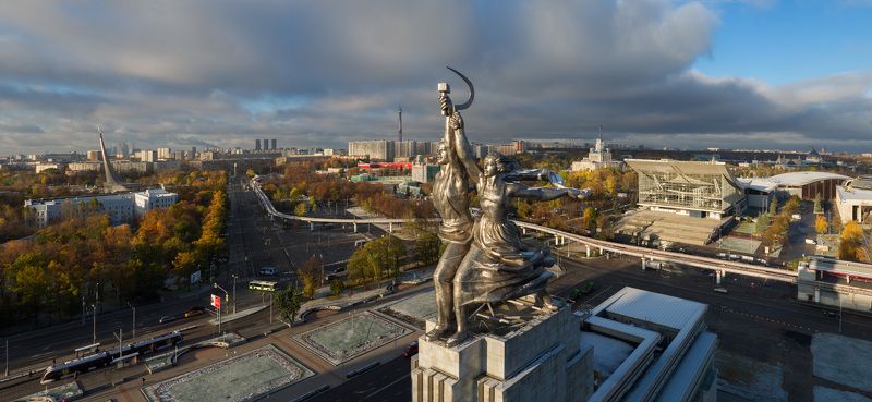 Рабочий и колхозница фото превью