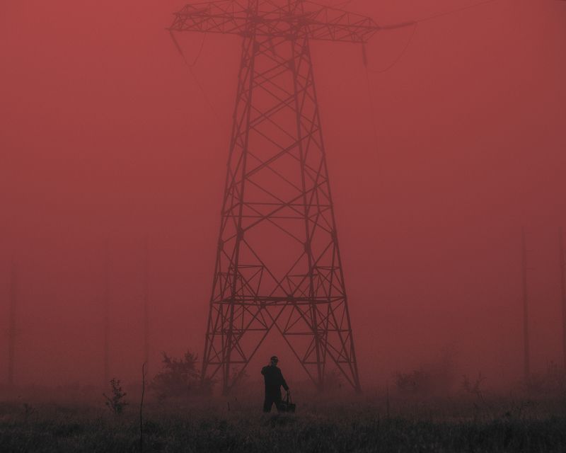 вышка, туман, человек, связь, мобильная сеть, красный Сеть фото превью
