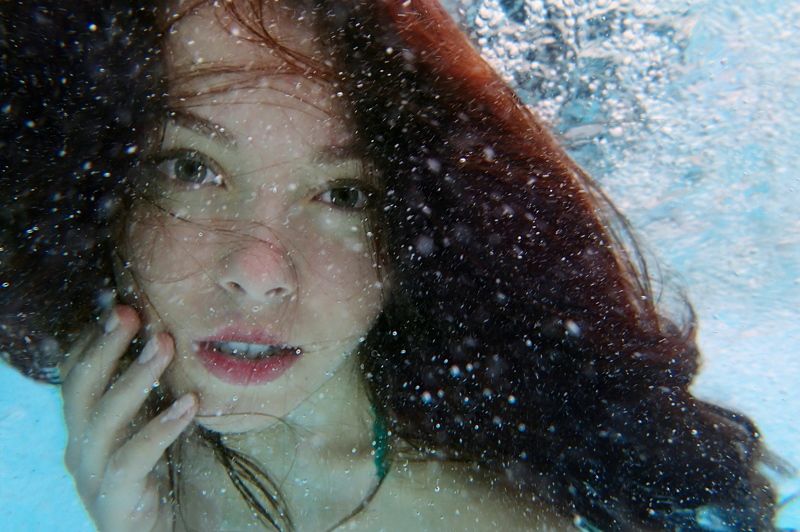 girl, portrait, face, eyes, hair, emotive, water, underwater, undina, sad Ундина фото превью