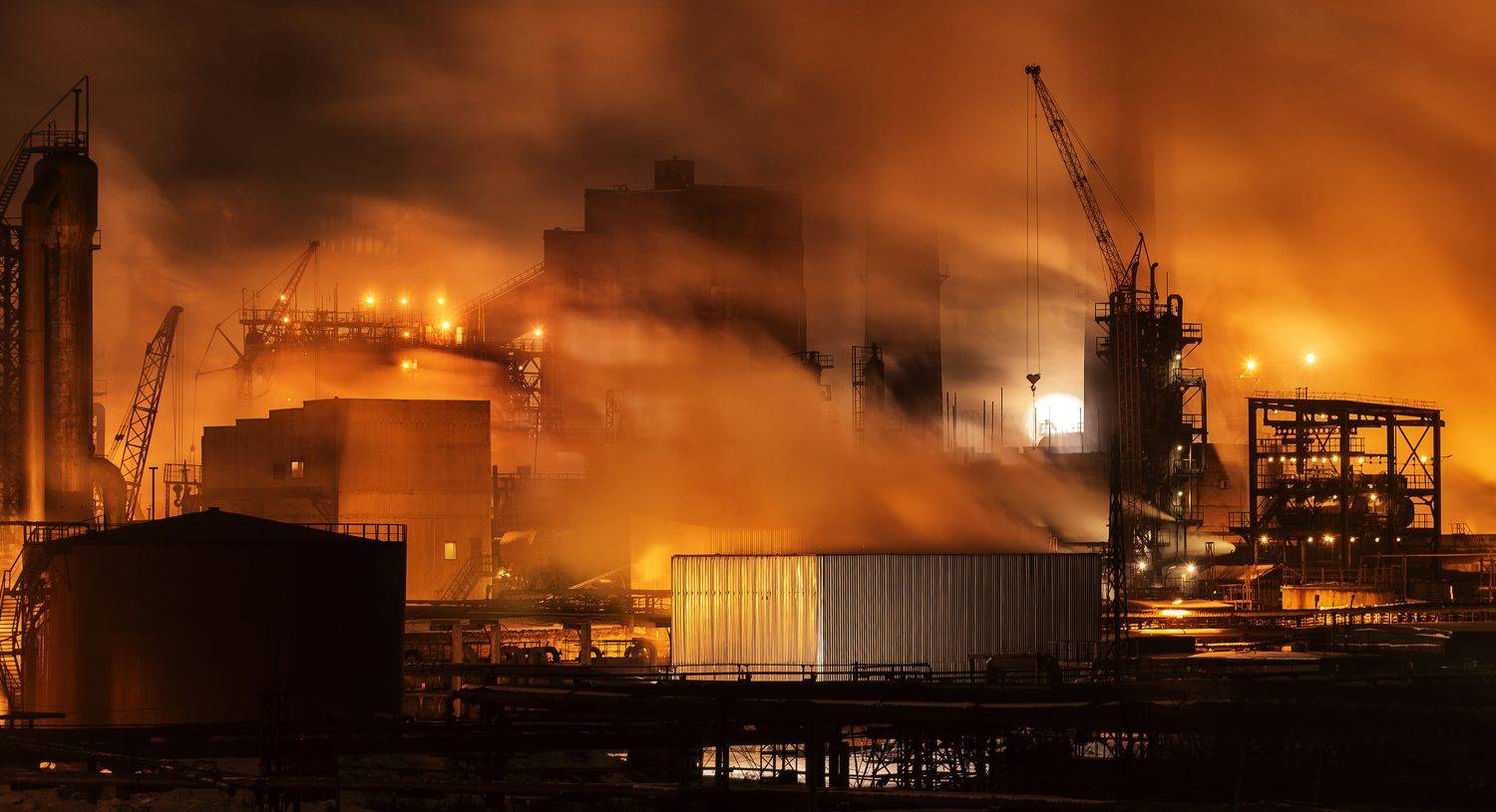 город, промышленность, стимпанк, завод, трубы, дым, производство, огни, огонь, Илья Логачёв