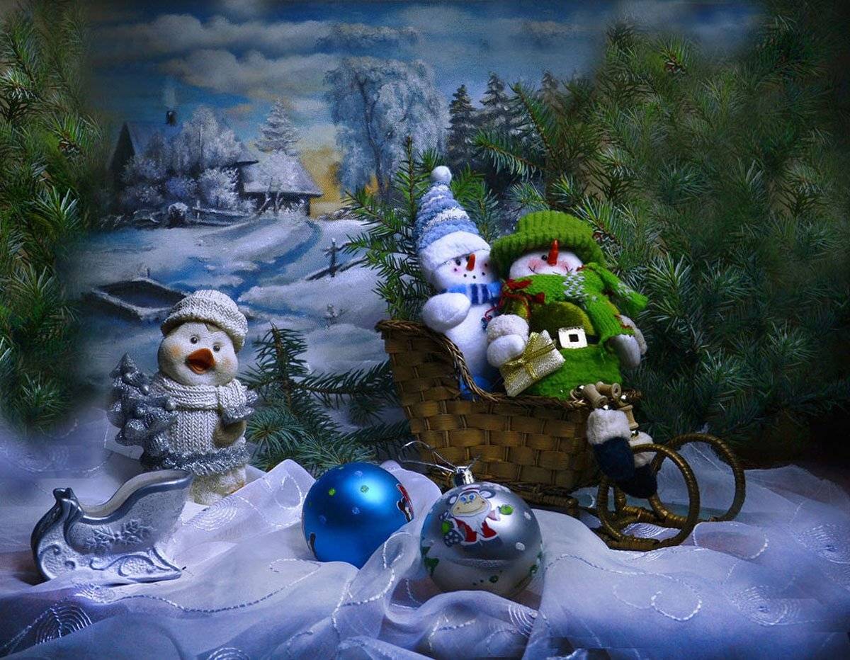 still life,натюрморт,фото натюрморт, санки, настроение, картина маслом, игрушки, зима, ёлка, декабрь, Колова Валентина