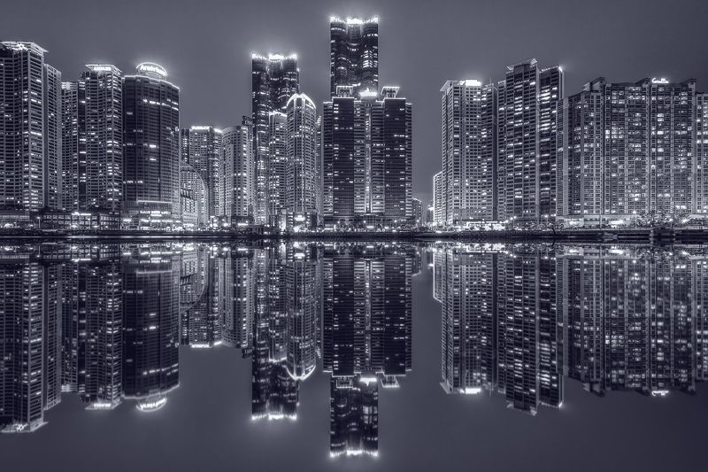 Busan Korea Building Reflection Night Water Reflection фото превью