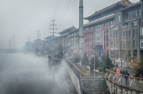 МЕТАМОРФОЗЫ ПЕКИНСКОЙ ВЕСНЫ.