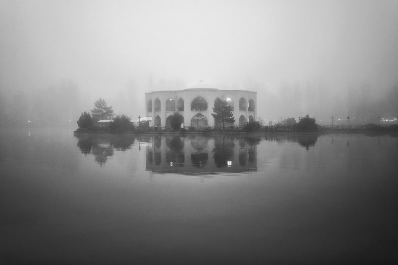 iran tabriz City in the Haze фото превью