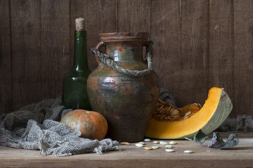 Натюрморт с кувшином