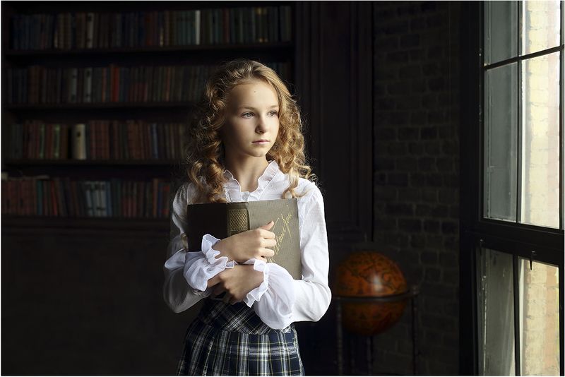 Ученица фото превью