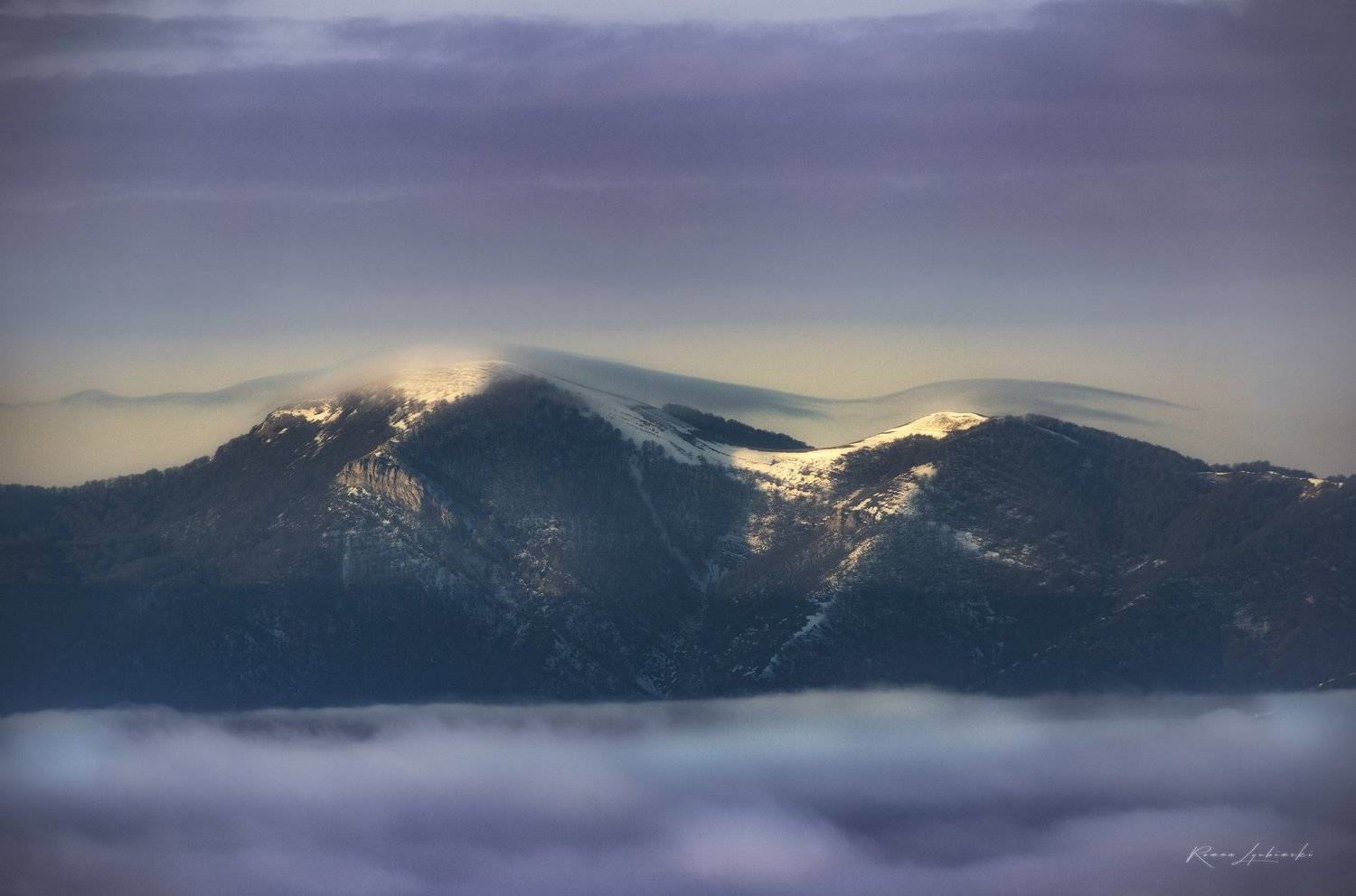 крым, рассвет, демерджи, роман любимский, тучи, снег, зима, Роман Любимский