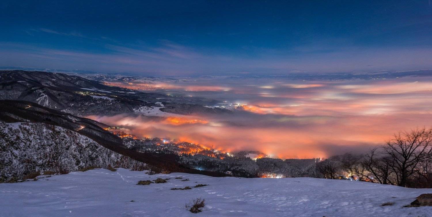 fog, foggy, city, night, light, wind, snow, sky, mountain, landscape, natura, nikon, Иван Димитров