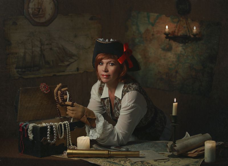 Пиратка и сокровища. фото превью