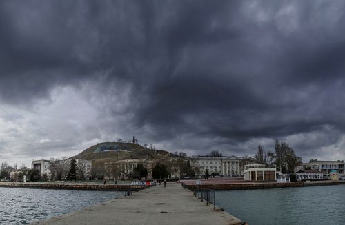 В один из киммерийских декабрей.