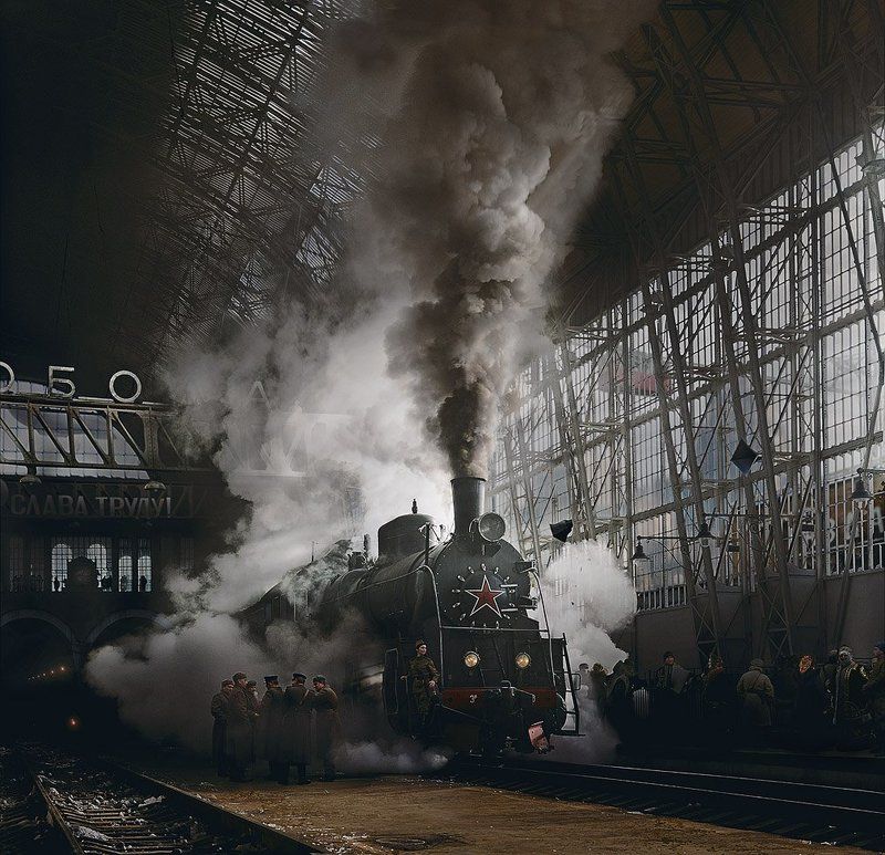 вокзал, свобода, монорельс, дирижабль, паровоз Таганский вокзал \