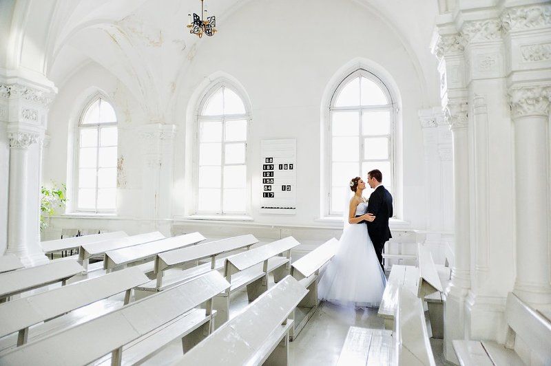 В храме фото превью