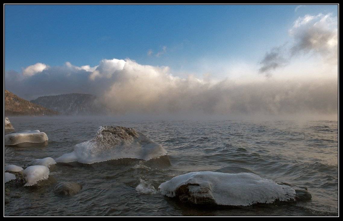 , Юрий Фролов