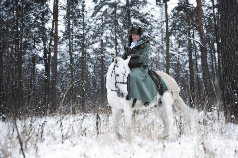 свадьба, лошадь, снежок. На коне. фото превью