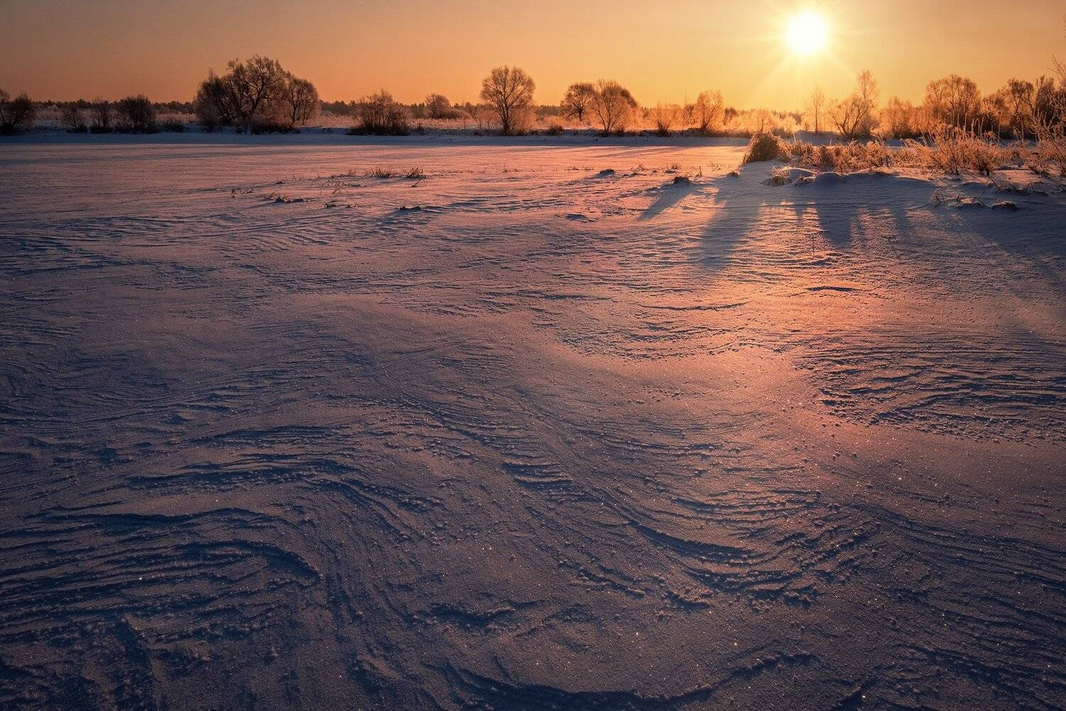 дубна, волга, река, устье, лед, снег, холод, зима, мороз, утро, рассвет, солнце, искры, Андрей Чиж