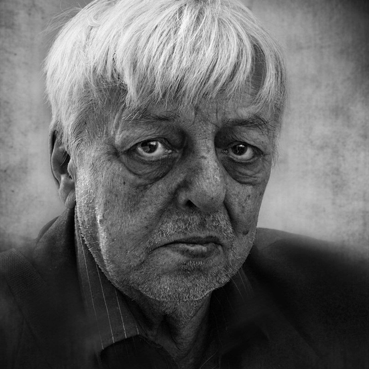 из серии дети блокады. Автор: Юрий Калинин улица, город, лица, калинин юрий, портрет, черно белое, юрец, дети блокады, Юрий Калинин