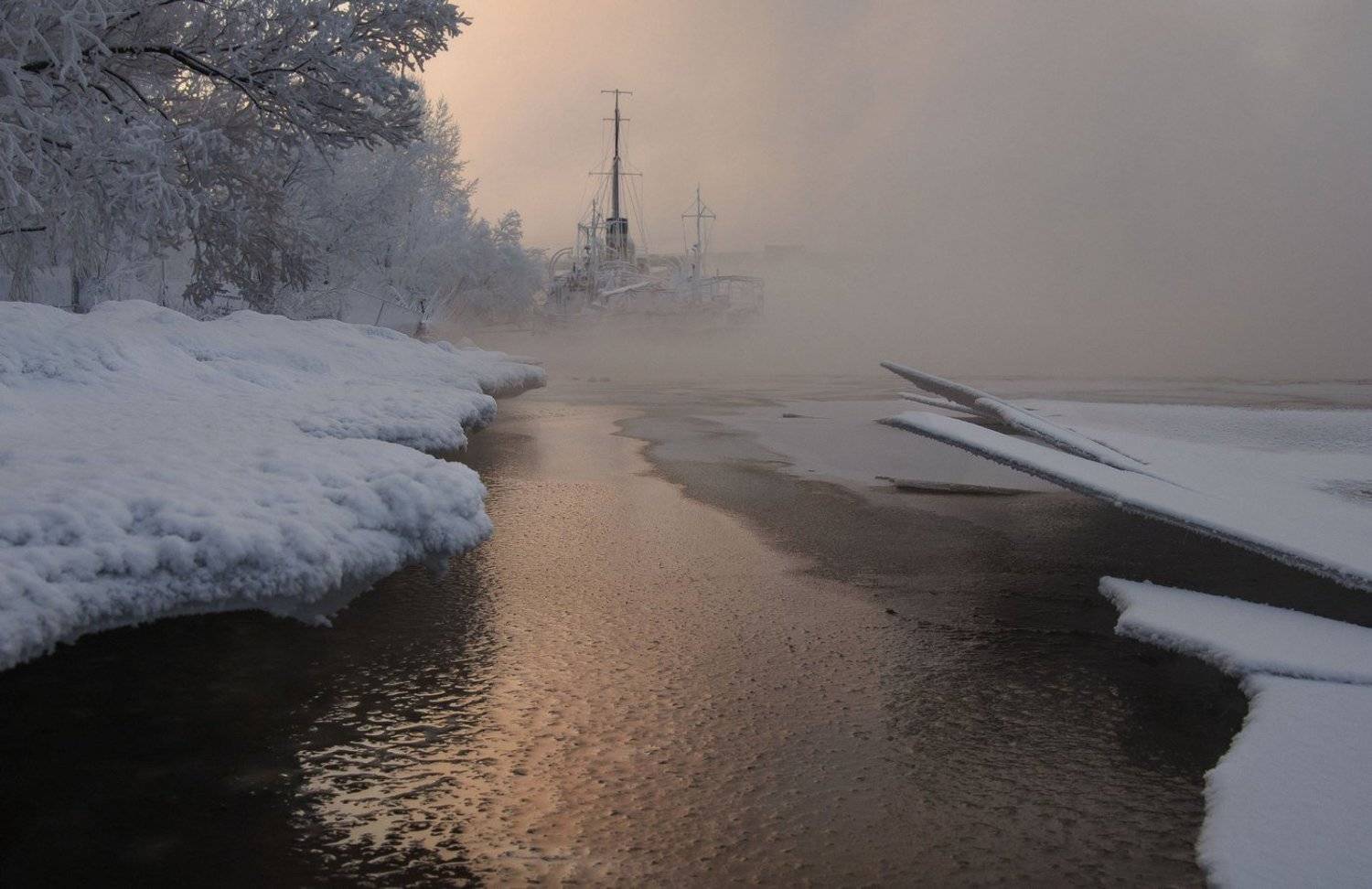 мороз. берег. изморозь., Марина Фомина