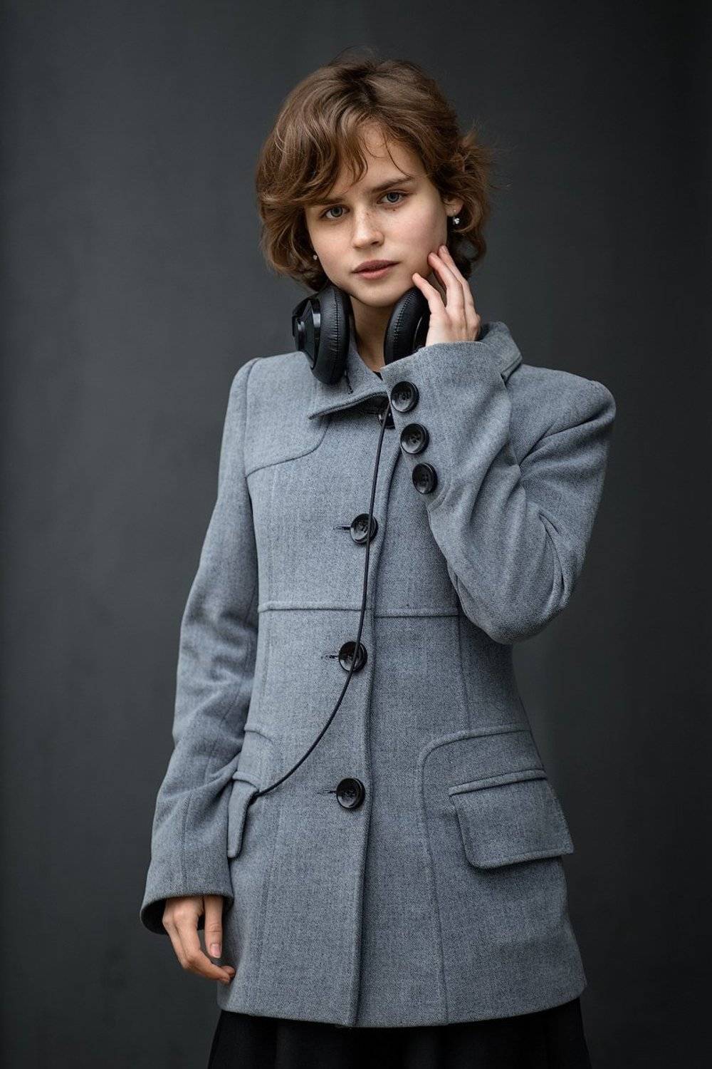 портрет девушка, Михаил Корнилов