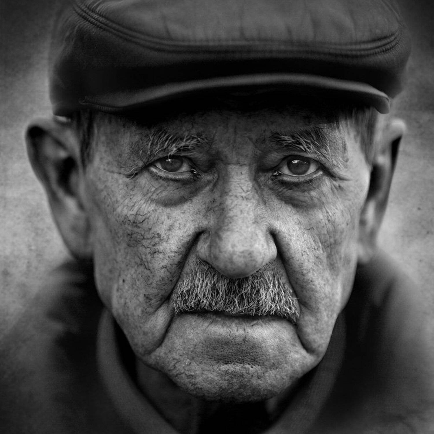 *. Автор: Юрий Калинин черно-белое, улица, город, уличная фотография,юрец,портрет,калинин юрий, лица народного, Юрий Калинин