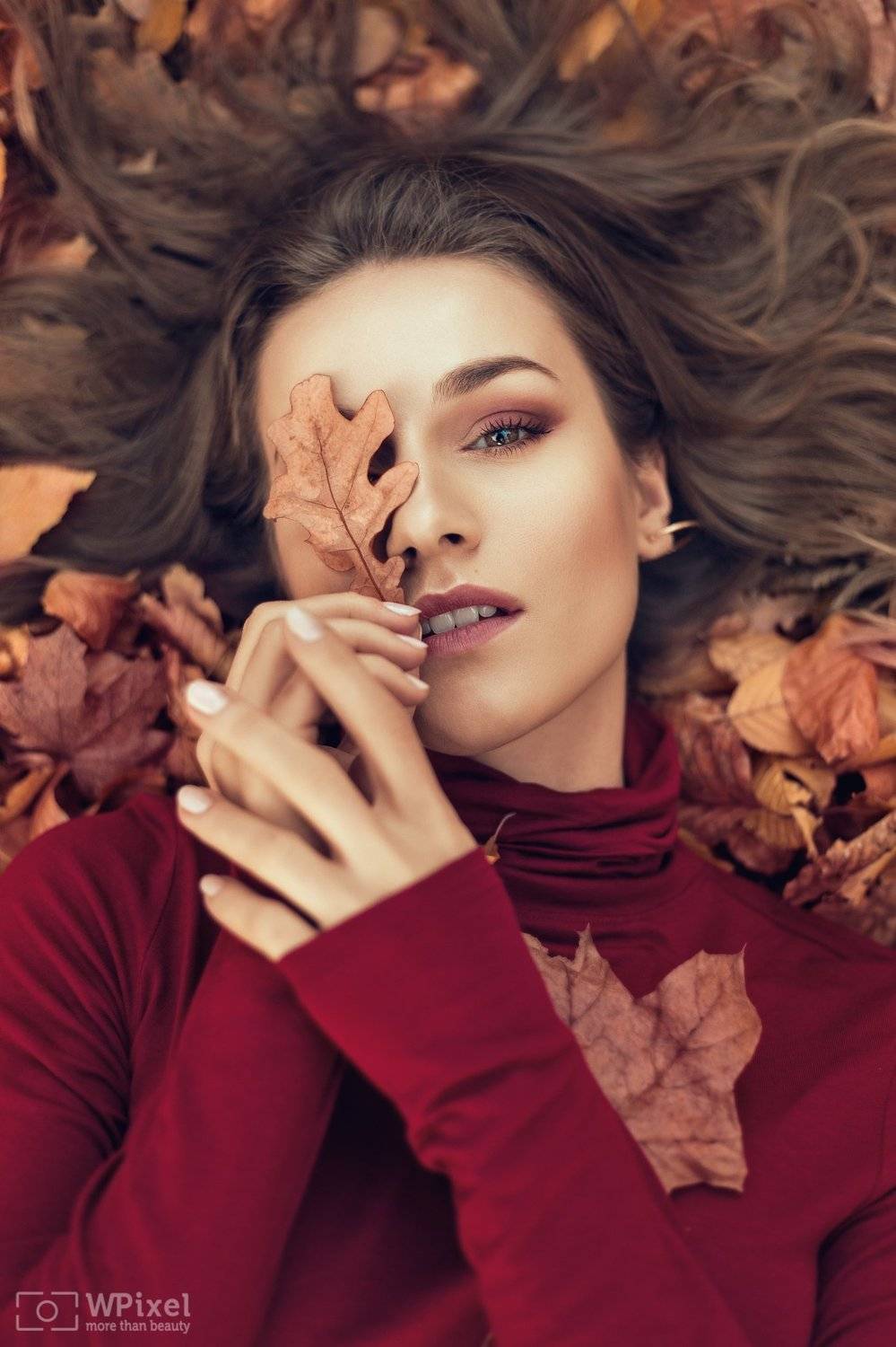 portrait women eyes brunette autumn, Wojtek Polaczkiewicz