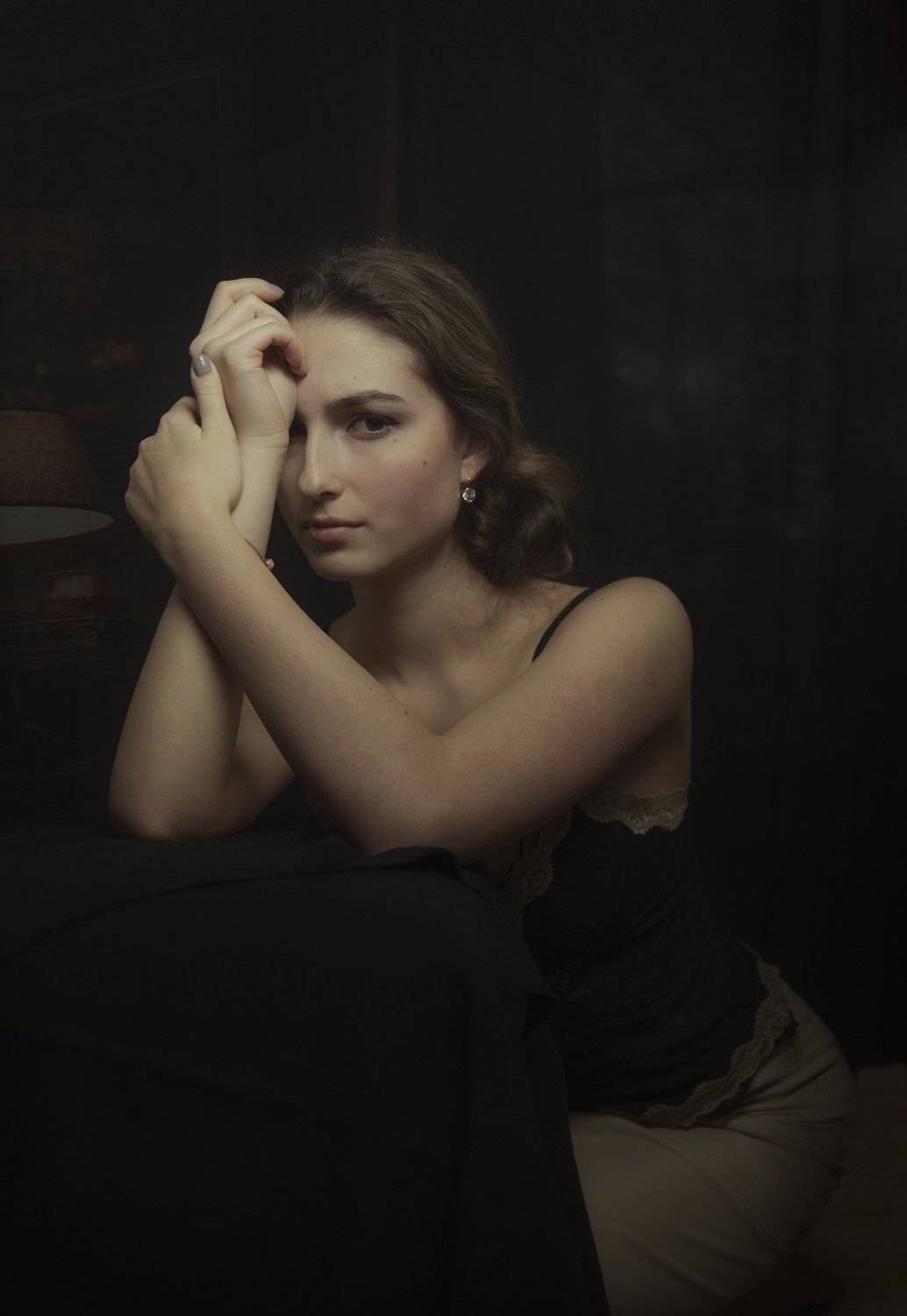 портрет , взгляд ,красивая девушка , цвет ,волосы , красивые губы ,нежность , таинственность . арт, Natalia Kholodova