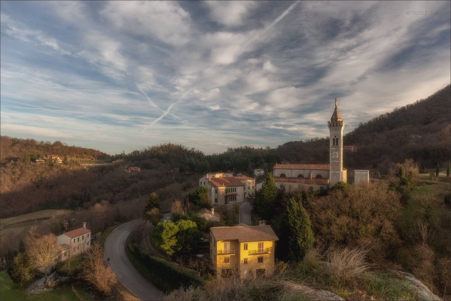 italy,colli euganei,италия,castelnuovo,эвганские холмы,пейзаж,зима,венето,церковь,свет, Василий Гори