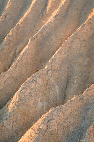 Линии. Абстрактные пейзажи в окрестностях Актовского каньона