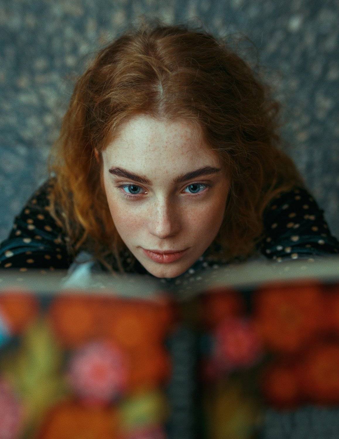 portrait, портрет, girl, redhair, portraiture, indoor, девушка, молодость, ноябрь, ламповый, retouch, ретушь, цвет, red, Павел Фишар