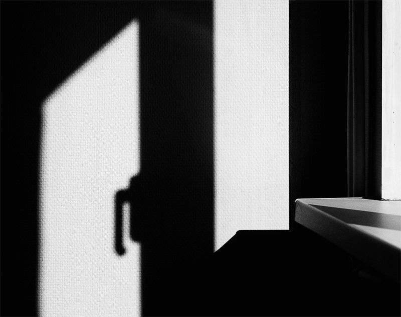 window, shadows, bw, Vladimir Laur