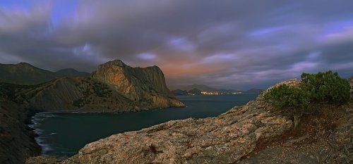 Вечер у моря.